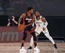 雄鹿核心球员伤退，球队未来走势成疑，留言文件主要.的简单介绍亚博官网